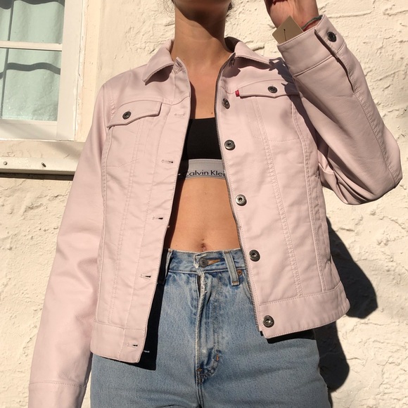 Levi’s Vegan Leather Pastel Jacket - Picture 2 of 6